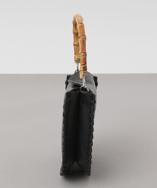 A part by（アパートバイ）の「バンブーハンドルラウンドバッグ（ショルダーバッグ・レディース・ブラック/ベージュ・FREE）」の17枚目の写真