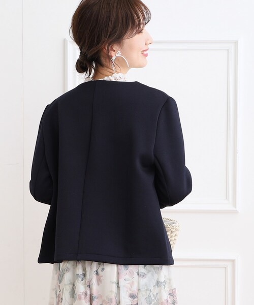 couture brooch(クチュールブローチ)の「◆金釦ツイルダンボールジャケット(ノーカラージャケット・レディース・ネイビー/アイボリー・36/38/40/42)」の17枚目の写真