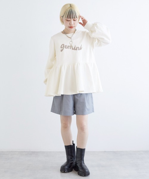 w closet(ダブルクローゼット)の「裏毛ペプラムトップス(スウェット・レディース・オートミール/ピンク/オフホワイト・FREE)」の4枚目の写真