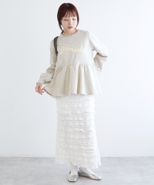 w closet(ダブルクローゼット)の「裏毛ペプラムトップス(スウェット・レディース・オートミール/ピンク/オフホワイト・FREE)」の14枚目の写真