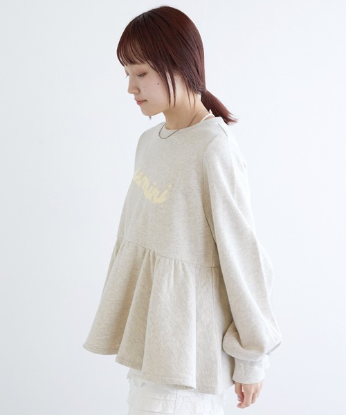 w closet(ダブルクローゼット)の「裏毛ペプラムトップス(スウェット・レディース・オートミール/ピンク/オフホワイト・FREE)」の21枚目の写真