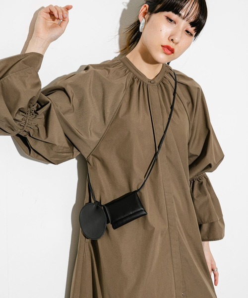 KBF（ケイビーエフ）の「レザーポーチBAG（ショルダーバッグ・レディース・イエロー/ブラック・ONE）」の6枚目の写真