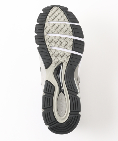 NEW BALANCE(ニューバランス)の「NEW BALANCE Made in USA 990 v4 GR4 / U990GR4(スニーカー・メンズ・グレー・27.5cm/27cm/26.5cm/26cm/29cm/28.5cm/28cm)」の7枚目の写真