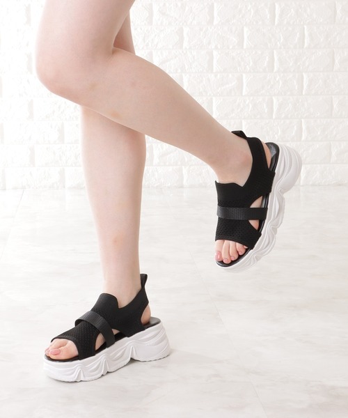 Lace Ladies（レースレディース）の「オープントゥ メッシュ ストラップ 厚底 スポーツサンダル（サンダル・レディース・ブラック/ベージュ・22.5/23/23.5/24/24.5/ 25）」の8枚目の写真