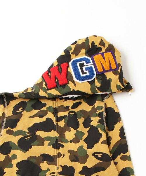 A BATHING APE（アベイシングエイプ）の「1ST CAMO SHARK FULL