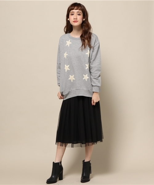 ROSE BUD（ローズバッド）の「LCTT-15201 STAR EMB.BIG P/O（スウェット・レディース・ミックスグレー/ネイビー・ONE SIZE）」の3枚目の写真