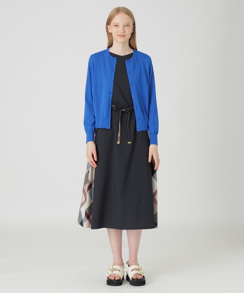 BLUE LABEL CRESTBRIDGE（ブルーレーベルクレストブリッジ）の