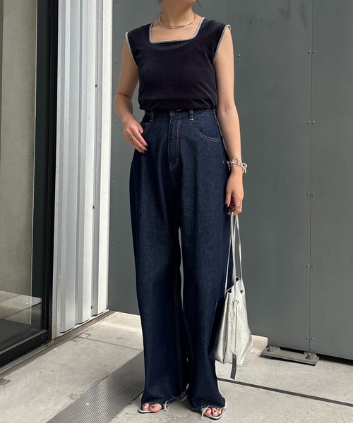 COLLAGE GALLARDAGALANTE（コラージュガリャルダガランテ）の「配色ベロアノースリーブT/WEB限定カラー展開（Tシャツ/カットソー・レディース・カーキ/ネイビー/グレー・FREE）」の12枚目の写真