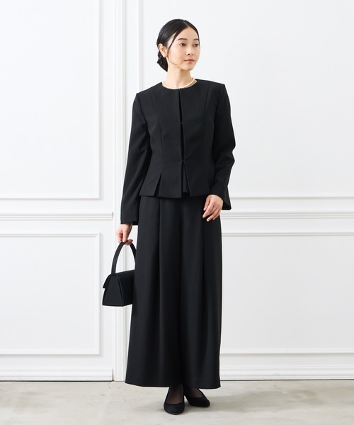 AIMER(エメ)の「【喪服・礼服】ペプラムブラウス×ワイドパンツブラックフォーマルセットアップ(スーツパンツ・レディース・ブラック・SMALL/X-LARGE/LARGE/MEDIUM)」の18枚目の写真