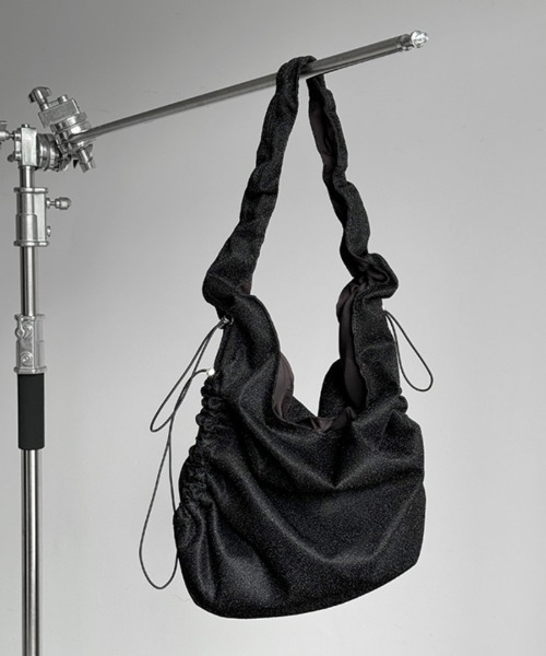 FREE STYLISTS（フリー スタイリスト）の「Y2K ドロストラメトートバッグ（ハンドバッグ・レディース・ダークグレー/ブラック/シルバー・FREE）」の5枚目の写真