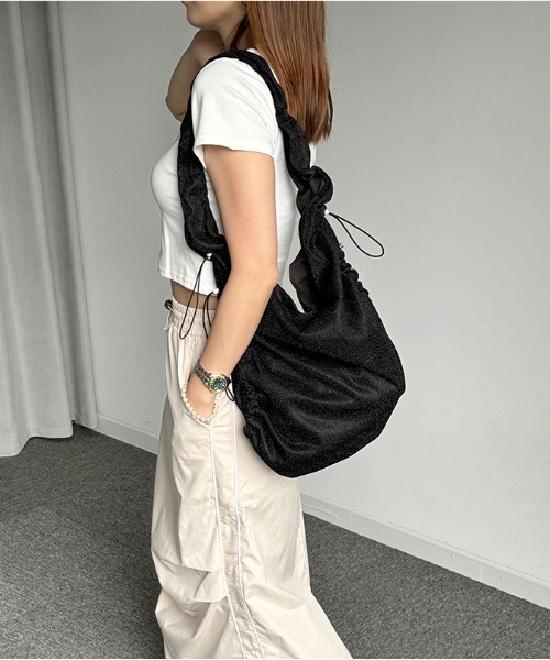 FREE STYLISTS（フリー スタイリスト）の「Y2K ドロストラメトートバッグ（ハンドバッグ・レディース・ダークグレー/ブラック/シルバー・FREE）」の4枚目の写真