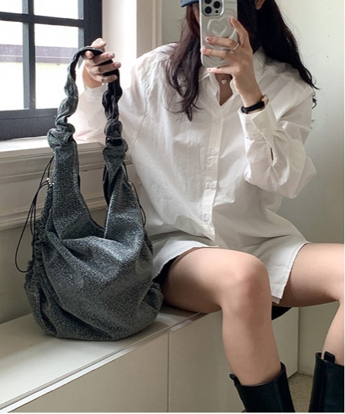 FREE STYLISTS（フリー スタイリスト）の「Y2K ドロストラメトートバッグ（ハンドバッグ・レディース・ダークグレー/ブラック/シルバー・FREE）」の21枚目の写真