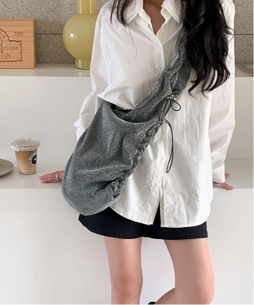 FREE STYLISTS（フリー スタイリスト）の「Y2K ドロストラメトートバッグ（ハンドバッグ・レディース・ダークグレー/ブラック/シルバー・FREE）」の22枚目の写真