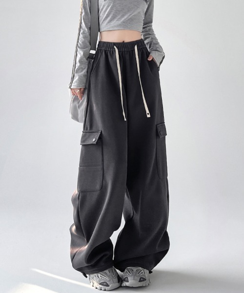 ★MAINBOOTH★スウェット★正規品／韓国直送料込 LEGIT スウェットシャツ【MECHANICAL SWEAT】BLACK 2402-1008