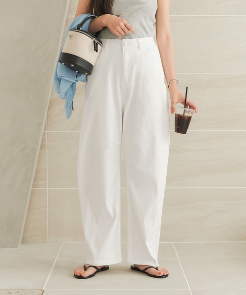 KOBE LETTUCE（コウベレタス）の「接触冷感カーブデニムパンツ（デニムパンツ・レディース・ライトブルー/インディゴブルー/ホワイト/ブラック・PM/TM/S/M/L/PS）」の7枚目の写真