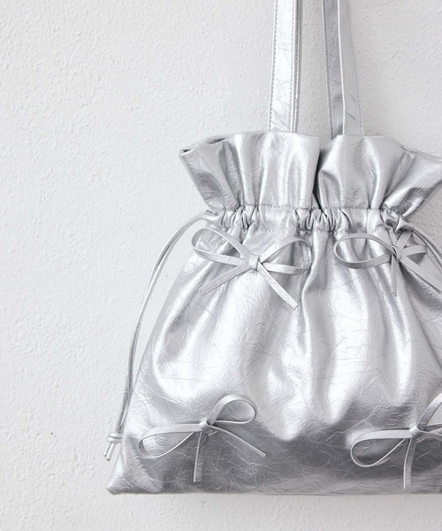 fifth(フィフス)の「リボン付き巾着トート(トートバッグ・レディース・ブラック/シルバー・FREE)」の6枚目の写真