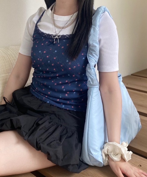 nemne store(ネンネストア)の「【Seoup】小花柄リブキャミソール(キャミソール・レディース・オートミール/ネイビー・フリー)」の11枚目の写真