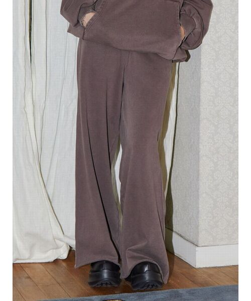 VEQUM（VEQUM）の「【VEQUM】LOOSE SWEAT PT（スウェットパンツ・レディース・ブラック/ブラウン/グレー・FREE）」の15枚目の写真