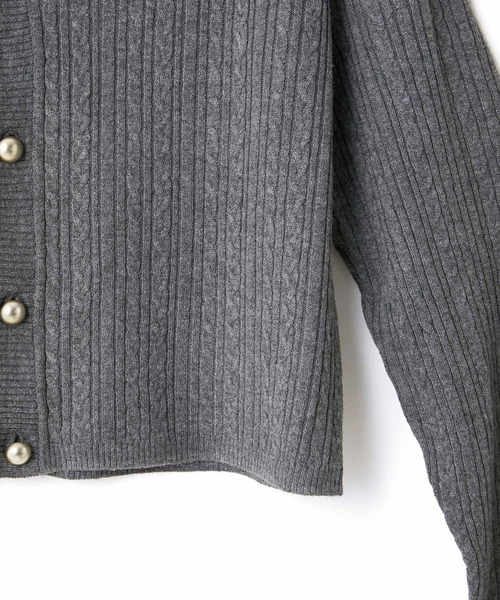 ROPE' PICNIC(ロペピクニック)の「ケーブル編みショート丈ニットカーディガン(カーディガン/ボレロ・レディース・ネイビー/レッド/ダークブラウン/グレー・38)」の15枚目の写真