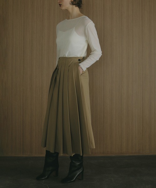 MANOF(マノフ)の「WIDE PLEATS SKIRT(スカート・レディース・ベージュ/ブラック・S/M)」の6枚目の写真