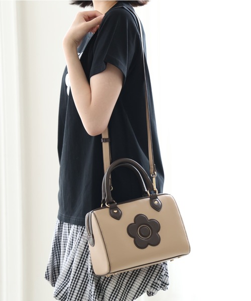 MARY QUANT（マリークワント）の「デイジークラシカル ミニボストン（ボストンバッグ・レディース・ブラック/ブラック×ホワイト/ベージュ・FREE）」の22枚目の写真