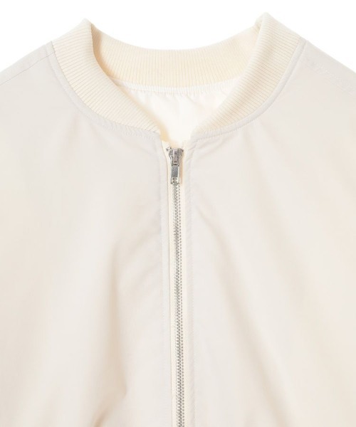 Green　Parks（グリーンパークス）の「■高橋愛×GreenParksドロストMA-1（MA-1・レディース・アイボリー/ブラック/ネイビー・FREE）」の8枚目の写真