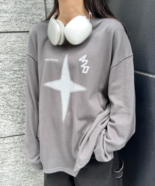 Figments(フィグメンツ)の「TwinkleプリントロンT(Tシャツ/カットソー・レディース・ホワイト/チャコールグレー・FREE)」の6枚目の写真