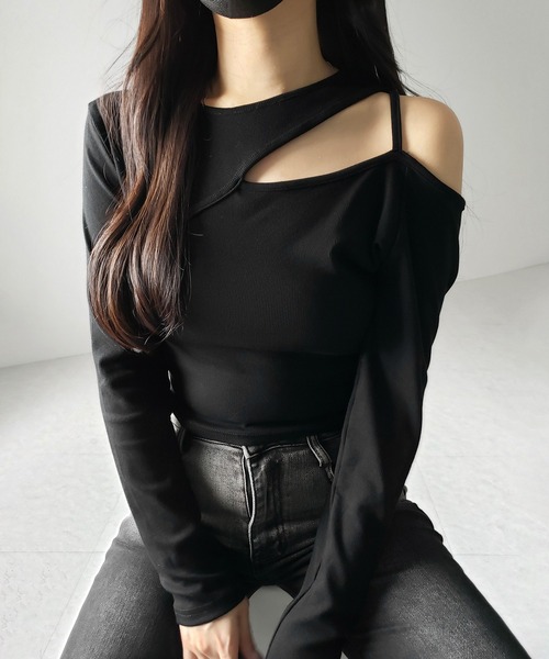 me+em select（ミームセレクト）の「【 ３color 】ショルダーカットアウトストラップリブトップス ／ shoulder cutout strap lib tops　※※（Tシャツ/カットソー・レディース・ホワイト/ブラック/グレー・FREE）」の6枚目の写真