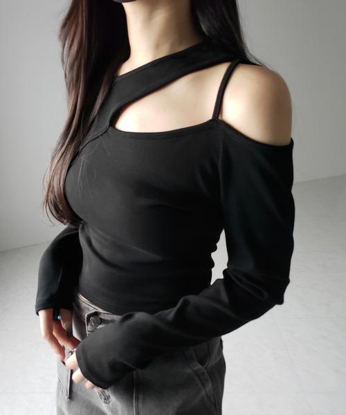 me+em select（ミームセレクト）の「【 ３color 】ショルダーカットアウトストラップリブトップス ／ shoulder cutout strap lib tops　※※（Tシャツ/カットソー・レディース・ホワイト/ブラック/グレー・FREE）」の7枚目の写真