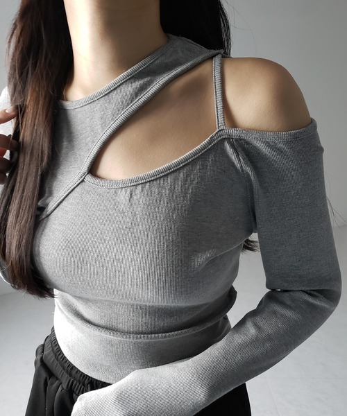 me+em select（ミームセレクト）の「【 ３color 】ショルダーカットアウトストラップリブトップス ／ shoulder cutout strap lib tops　※※（Tシャツ/カットソー・レディース・ホワイト/ブラック/グレー・FREE）」の14枚目の写真