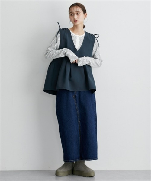 nissen（ニッセン）の「肩シャーリングデザインペプラムベスト（ベスト・レディース・ブラック/ネイビー系・M/L）」の14枚目の写真