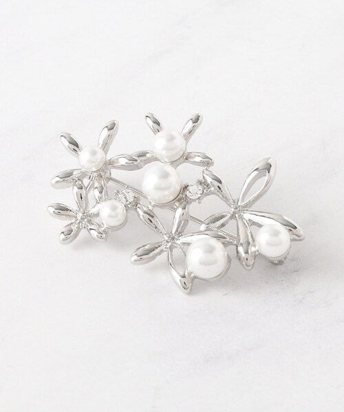 セレモニー】上品華やかな 4デザインアソートブローチ（ブローチ