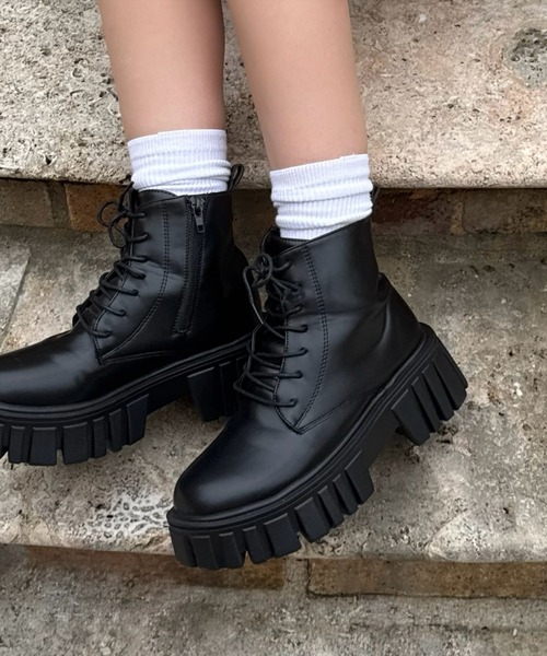 clear（クリア）の「トラックソールレースアップブーツ［大人 カジュアル 着回し力抜群］≪再入荷≫（ブーツ・レディース・ブラック・M/L）」の8枚目の写真