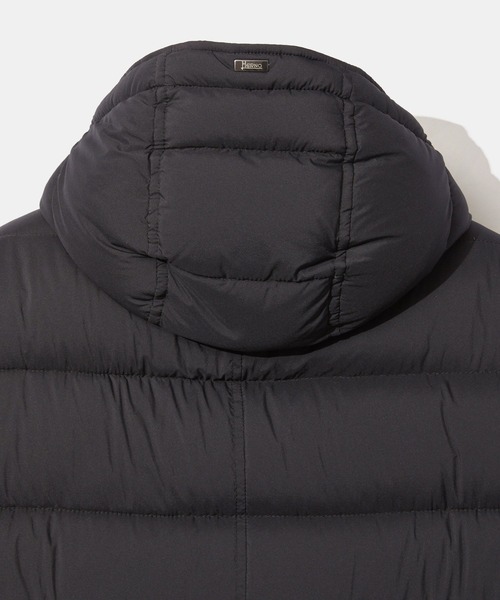 HERNO(ヘルノ)の「HERNO L'Eskimo JACKET ヘルノ レスキモー ダウンジャケット(ダウンジャケット/コート・メンズ・ブラック/ダークグレー/ブラウン系1・50/46/48/44)」の14枚目の写真