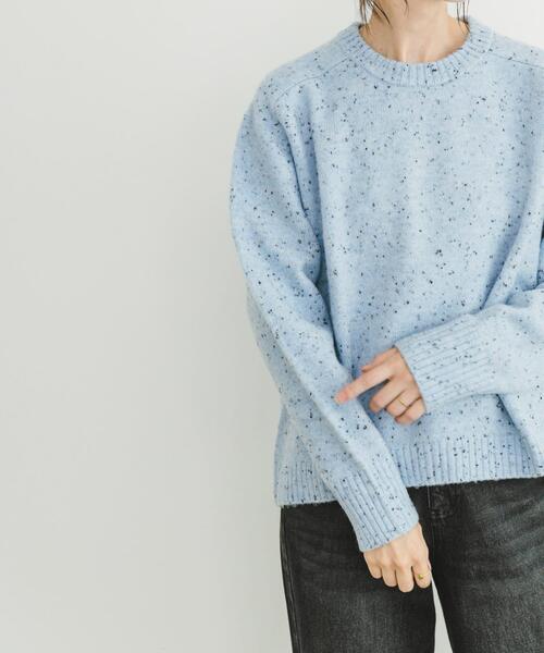 ITEMS URBANRESEARCH（アイテムズ アーバンリサーチ）の「ネップクルーネックニット（ニット/セーター・レディース・ライトブルー/アイボリー/ピンク/ネイビー・FREE）」の6枚目の写真