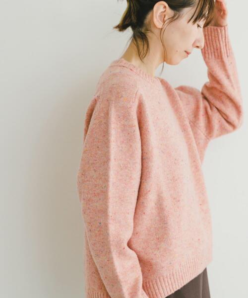 ITEMS URBANRESEARCH（アイテムズ アーバンリサーチ）の「ネップクルーネックニット（ニット/セーター・レディース・ライトブルー/アイボリー/ピンク/ネイビー・FREE）」の11枚目の写真