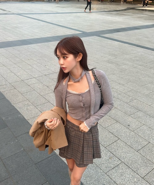 MAINLYTRULY（メインリィトゥルリィ）の「タイ付き ショート カーデ（カーディガン/ボレロ・レディース・グレー・M）」の16枚目の写真