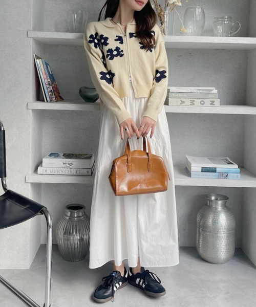 ヒールクリーク　ニット　ブルゾン　ボレロ　ショート丈　新品タグ付き ブークレハイネックショートニット