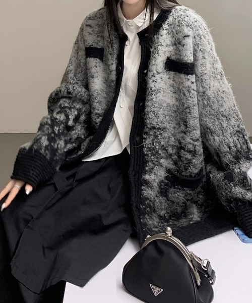 aimoha(アイモハ)の「ユニセックス ニット (AW)(ニット/セーター・レディース・ブラック・MEDIUM/LARGE/X-LARGE/XX-LARGE)」の1枚目の写真