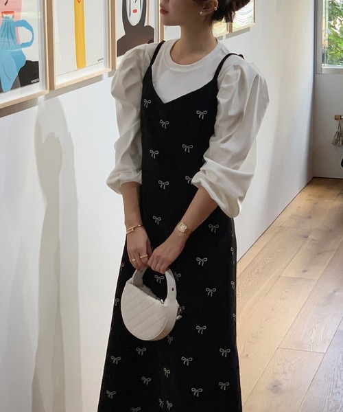 ABITOKYO(アビトーキョー)の「コーデュロイリボン柄Vネックキャミワンピース(ワンピース・レディース・ブラック/ベージュ・M/L/XL)」の21枚目の写真