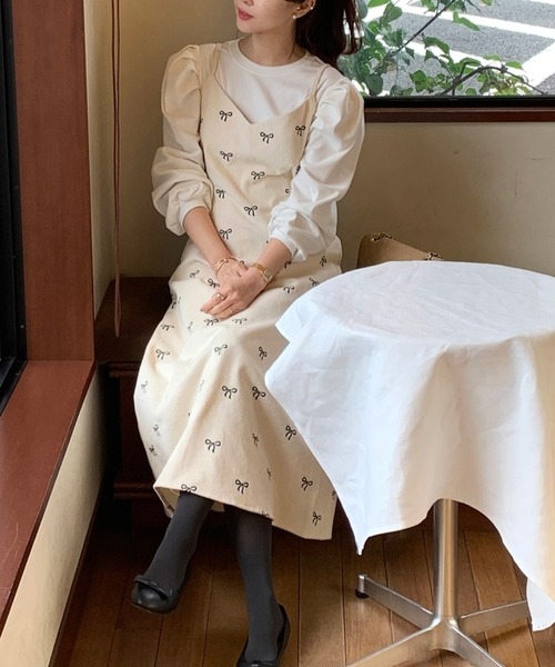 ABITOKYO(アビトーキョー)の「コーデュロイリボン柄Vネックキャミワンピース(ワンピース・レディース・ブラック/ベージュ・M/L/XL)」の20枚目の写真