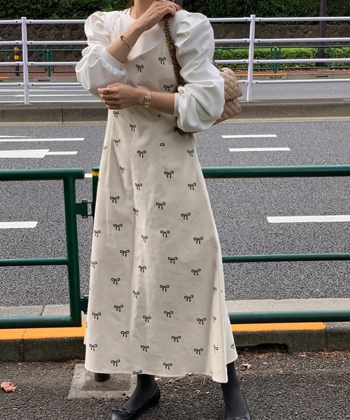ABITOKYO(アビトーキョー)の「コーデュロイリボン柄Vネックキャミワンピース(ワンピース・レディース・ブラック/ベージュ・M/L/XL)」の12枚目の写真