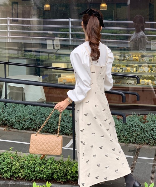 ABITOKYO(アビトーキョー)の「コーデュロイリボン柄Vネックキャミワンピース(ワンピース・レディース・ブラック/ベージュ・M/L/XL)」の10枚目の写真