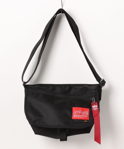 Manhattan Portage（マンハッタンポーテージ）の「Nylon Messenger Bag JR Flap Zipper Pocket ALPHA（メッセンジャーバッグ・メンズ・グレー/ブラック・SMALL）」の14枚目の写真