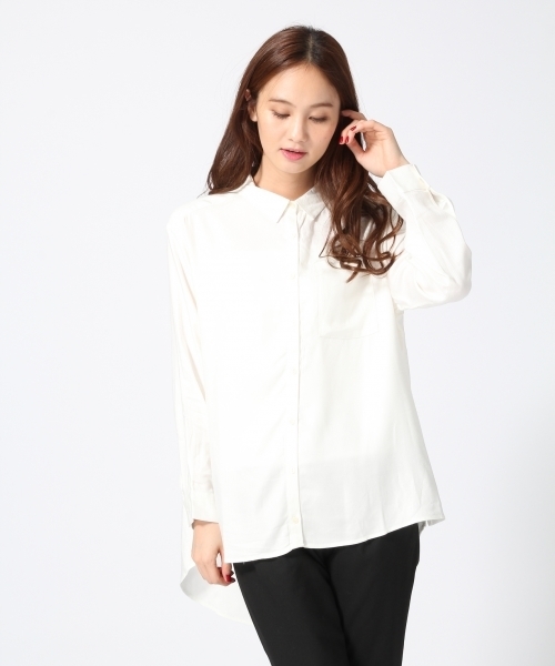 GLOBAL WORK（グローバルワーク）の「レーヨンロングシャツ長袖/568292（シャツ/ブラウス・レディース・ホワイト系その他/ホワイト/ネイビー/オフホワイト/グレー/その他/ダークブルー/イエロー/ワインレッド/その他1・MEDIUM/LARGE/SMALL）」の2枚目の写真