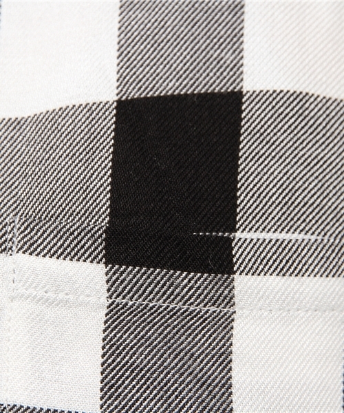 GLOBAL WORK（グローバルワーク）の「レーヨンロングシャツ長袖/568292（シャツ/ブラウス・レディース・ホワイト系その他/ホワイト/ネイビー/オフホワイト/グレー/その他/ダークブルー/イエロー/ワインレッド/その他1・MEDIUM/LARGE/SMALL）」の22枚目の写真