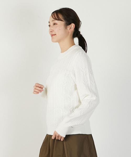 MELROSE claire（メルローズ クレール）の「【ケーブル編みクルーネックプルオーバー】（ニット/セーター・レディース・グレイッシュベージュ/オフホワイト/イエロー/ラベンダー・FREE）」の14枚目の写真