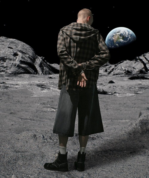 Nebula Fusion（ネビュラフュージョン）の「13oz denim double drawst baggy calf pants/13ozデニムダブルドロストバギーカーフパンツ（デニムパンツ・メンズ・ブラック/ブルー・L/M）」の14枚目の写真