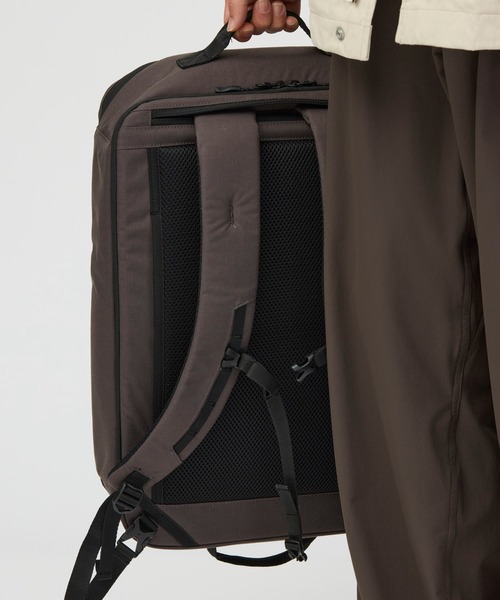 Snow Peak(スノーピーク)の「Snow Peak / Everyday Use 3Way Business Bag ビジネスバッグ バックパック リュック(バックパック/リュック・メンズ・グレー/オリーブ/ブラック・ONE SIZE)」の6枚目の写真