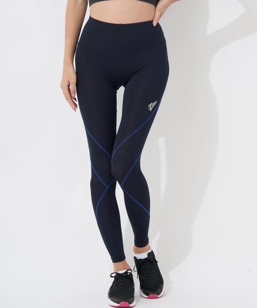 FILA(フィラ)の「ソフトコンプレッションレギンス(レギンス/スパッツ・レディース・ブラック/ネイビー/マルチ/ブラック×ブラック/ブラック×パープル・MEDIUM/SMALL/X-LARGE/LARGE)」の4枚目の写真